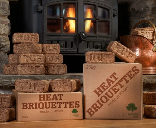 Eco heat log briquettes - log,